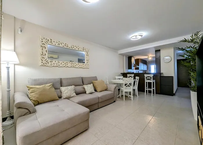 Cozy Apartment In Playa Paraiso