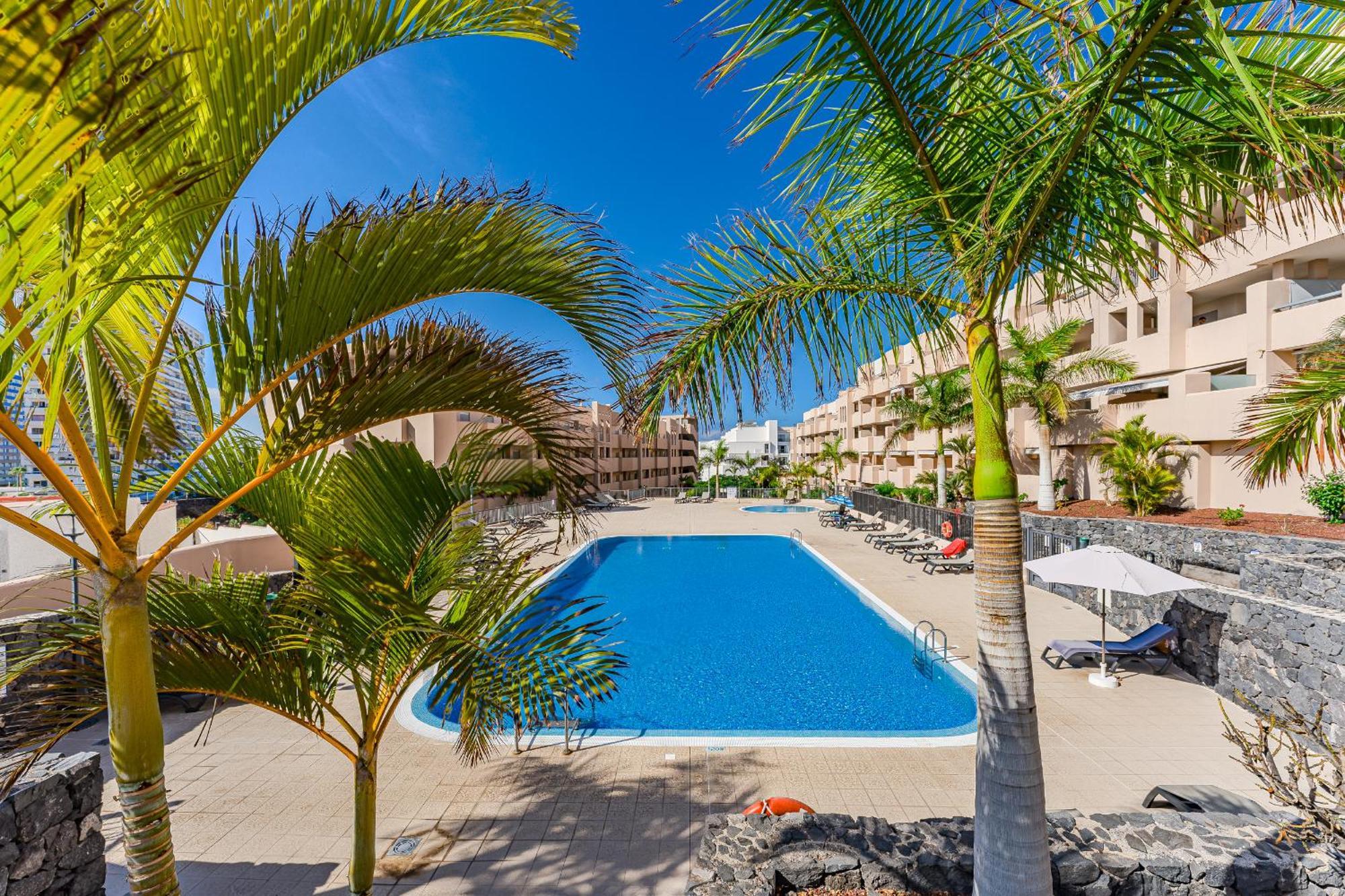 Cozy In Playa Paraiso Costa Adeje (Tenerife)